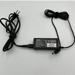 Toshiba Laptop AC Adapter OS 19V 3.42A Black Very Good PA3917U-1ACA 65W Charger
